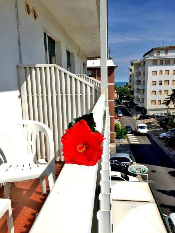 Hotel Gloria Lignano Sabbiadoro Zewnętrze zdjęcie